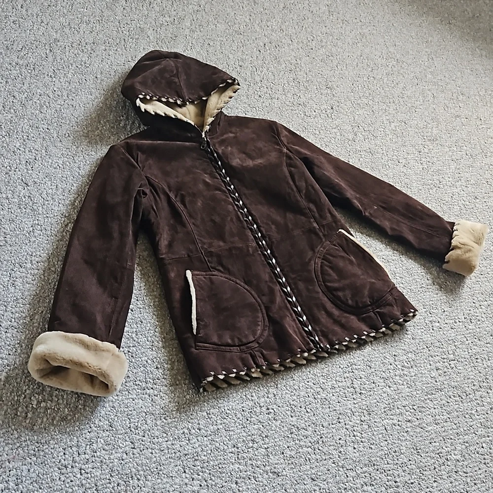 Wilsons Leather Genuine Leather Fur Lined Jacket. - Picture 2 of 12